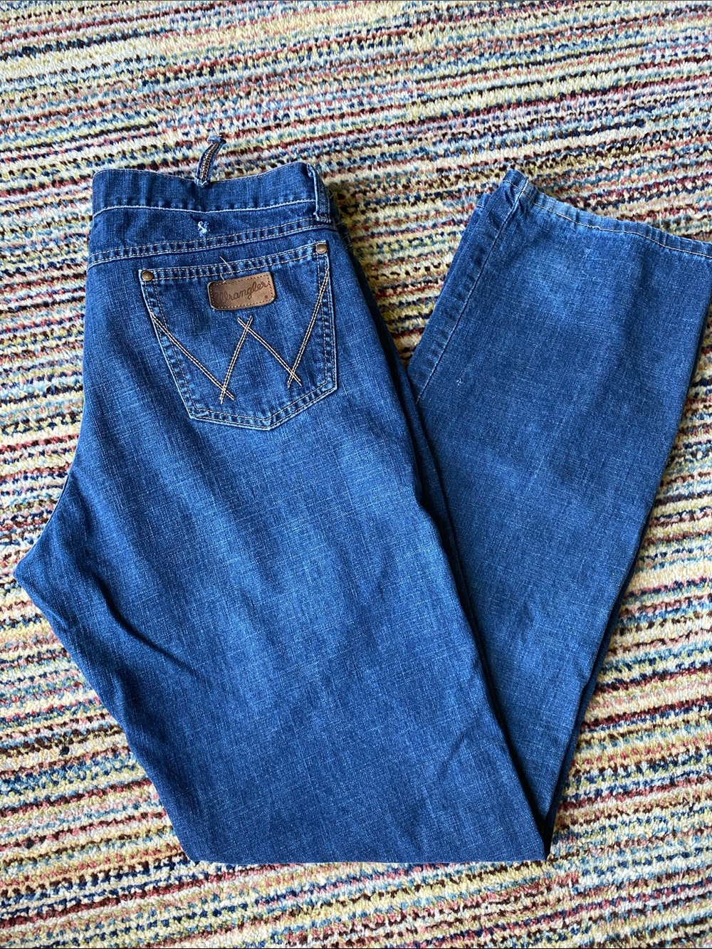 Wrangler Retro Men’s Relaxed Boot Fit Dark Blue Denim Jeans 36x38